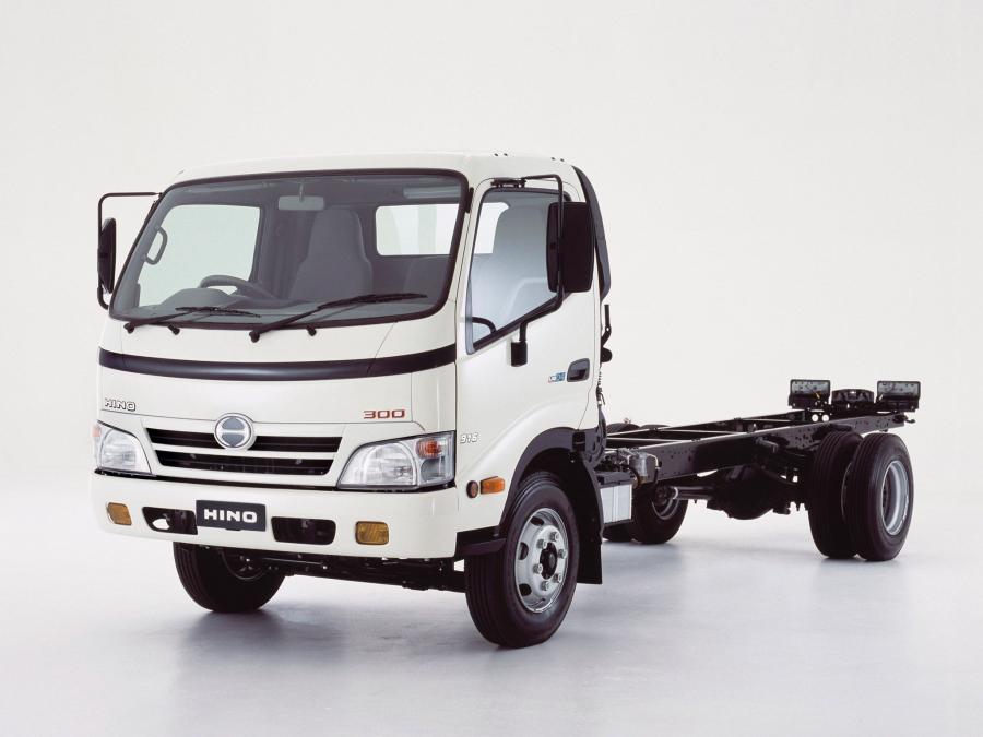 Hino 300-916 Chassis '2007